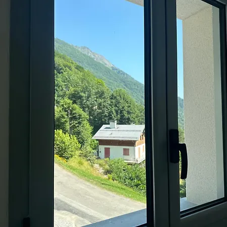 Lac De Chabarrou 1-4 Personnes Ete Et Hiver 아파트 *